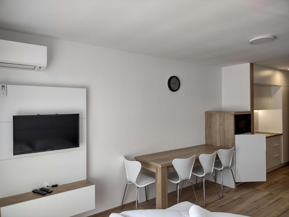 Apartmany Arcadia Podhájska Eksteriør billede